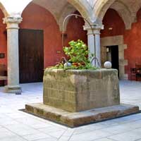 convento-luz-patio-1d.jpg