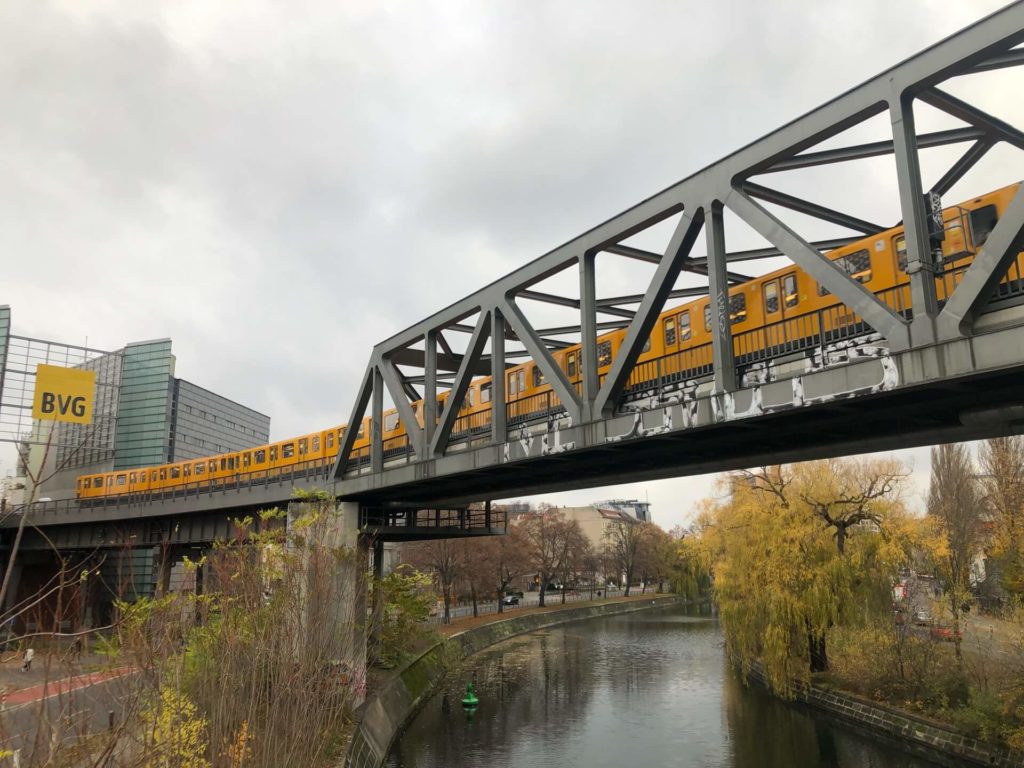 METRO (U-BAHN)